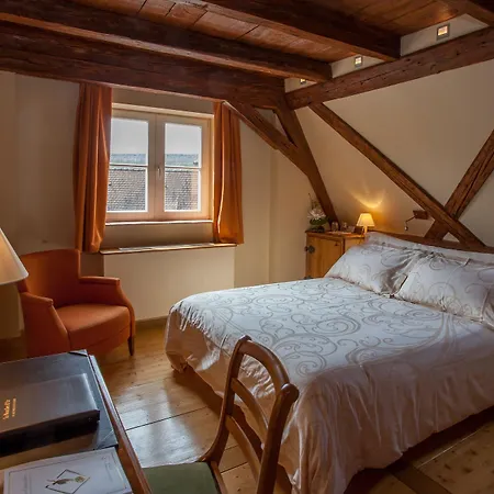 & Le Bouclier D'or 4* Strasburg
