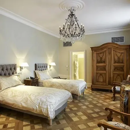 Hotel & Le Bouclier D'or